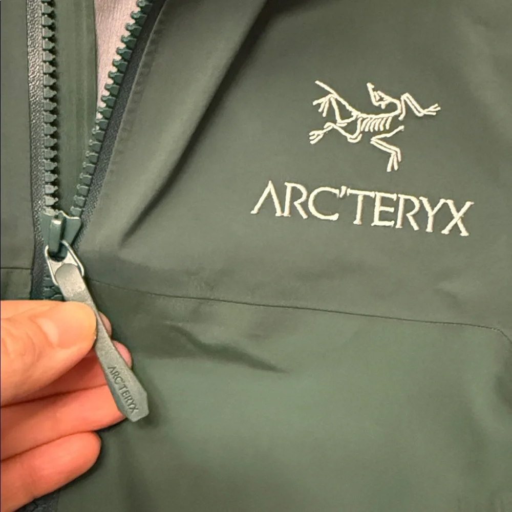 Arc'teryx Beta AR Men’s jacket - Picture 9 of 14
